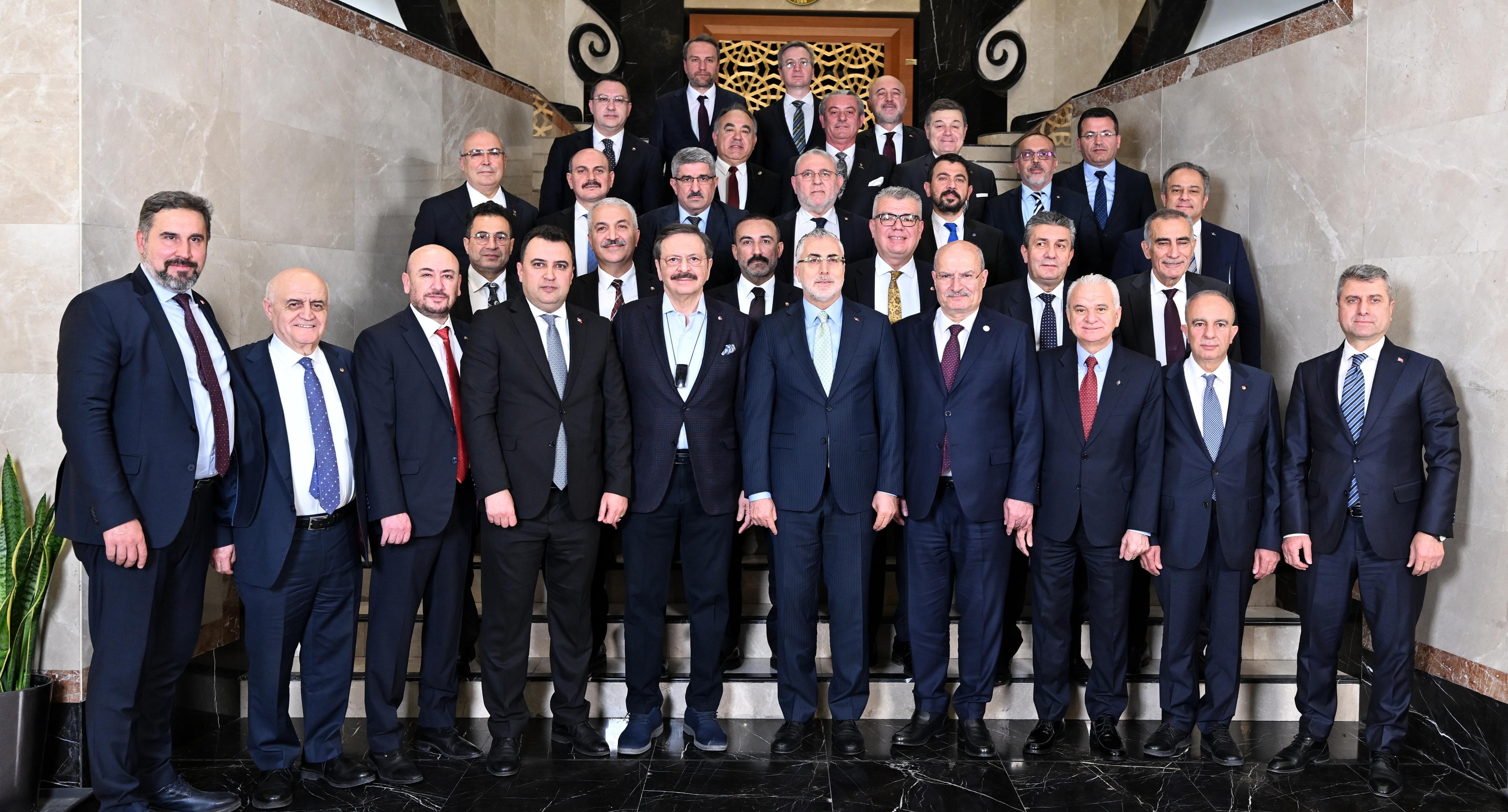 Marmaris Ticaret Odası Başkanı Ayhan İş Dünyasının Taleplerini Ankara’ya Taşıdı