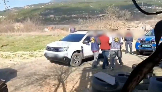 Çocuğa Cinsel İstismar Suçundan 6 yıldır Aranıyordu: JASAT’tan Kaçamadı