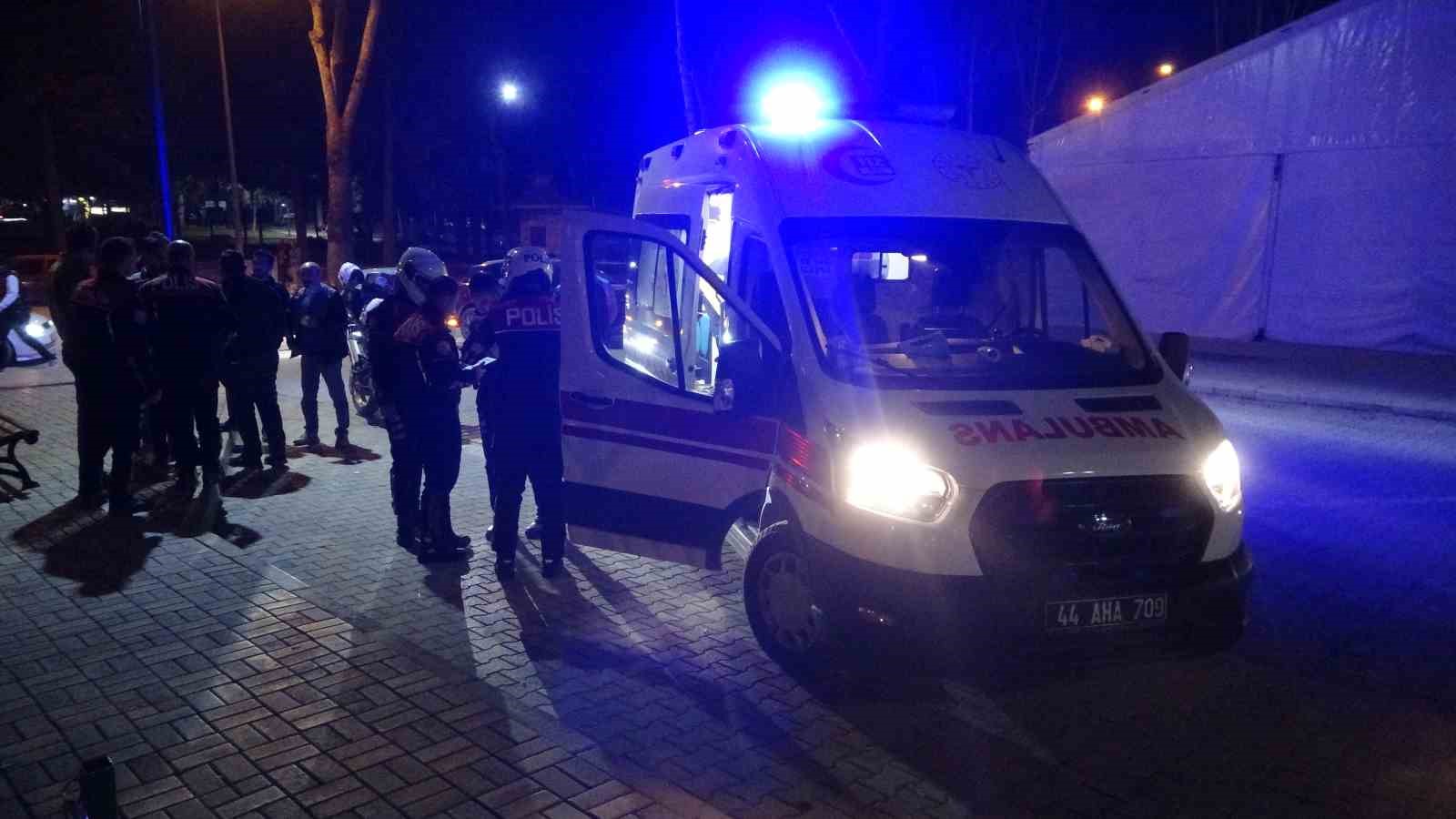 Silahlı Kavgada Kurşunlar Havada Uçuştu:4 Yaralı