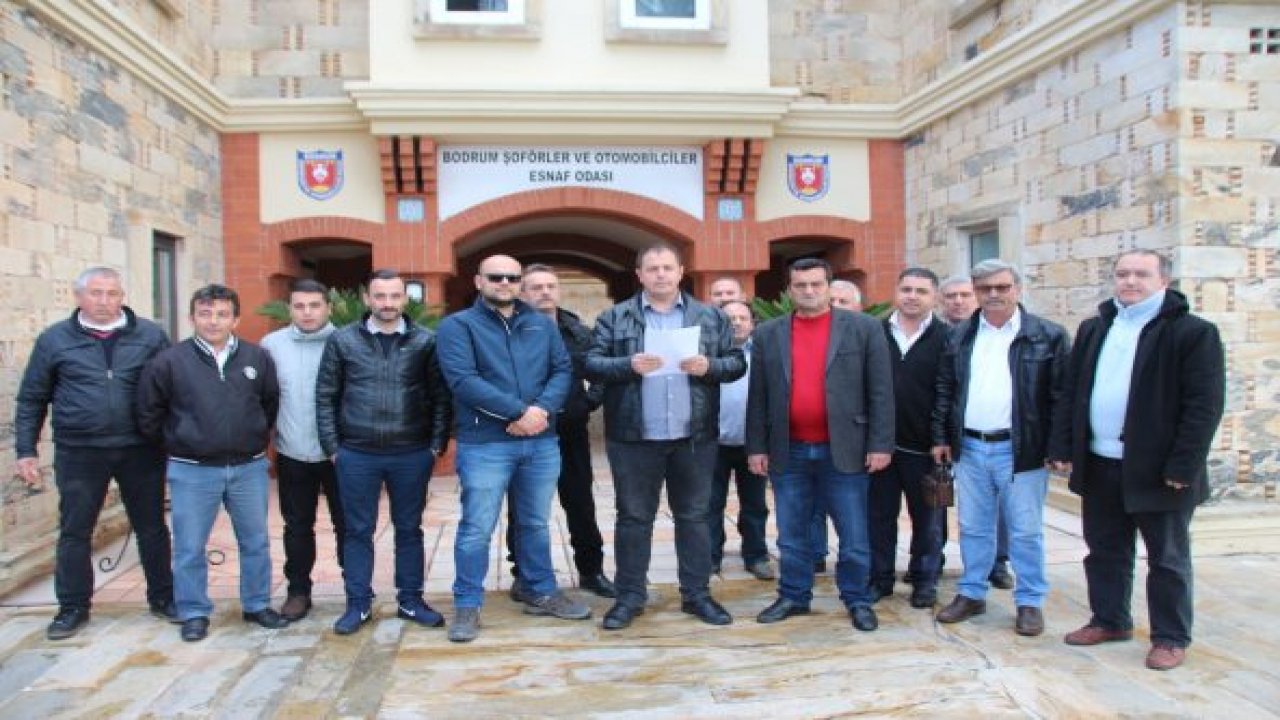 Paralarını alamayan şoförler isyan etti