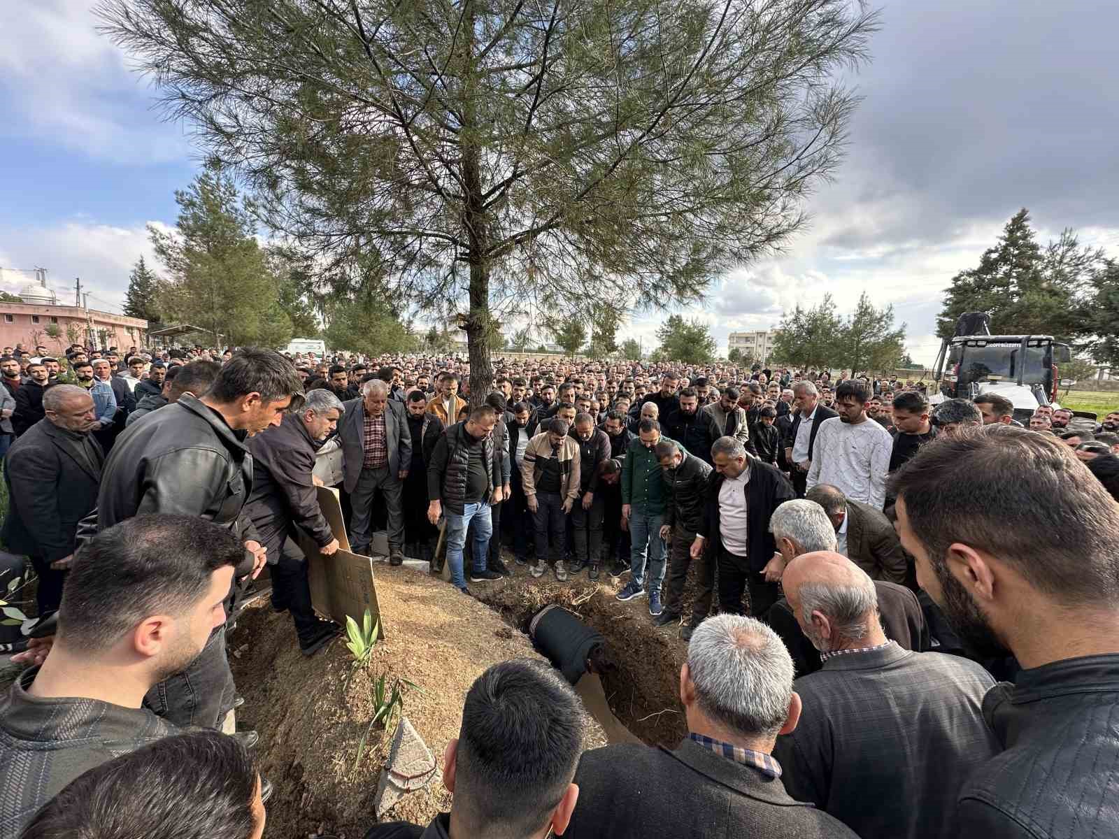 Kaza Yapan Genç 9 Gündür Verdiği Yaşam Savaşını Kaybetti