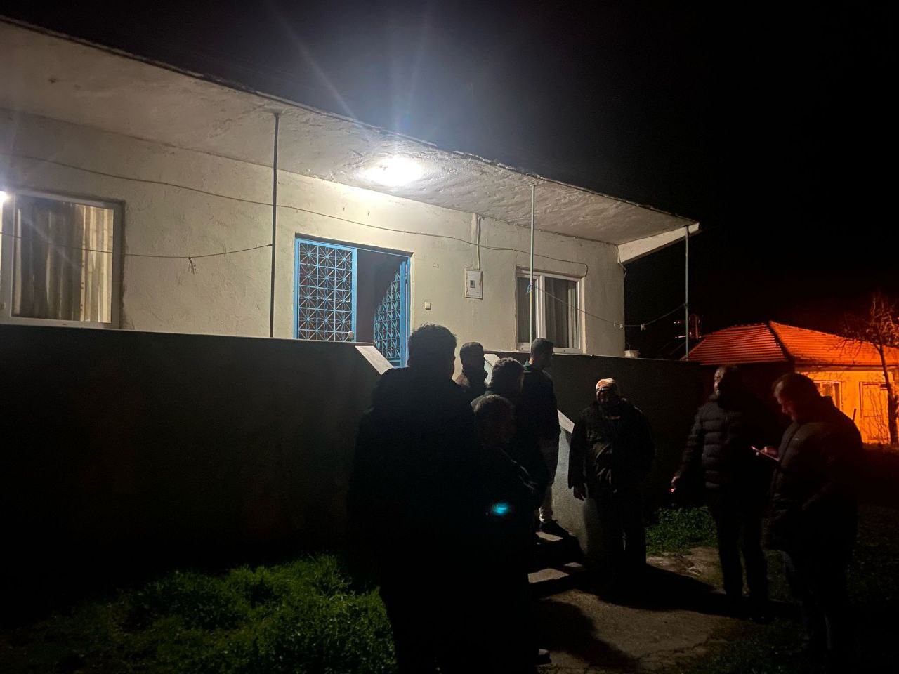 Arkadaşları Merak Etti, Evinde Ölü Bulundu