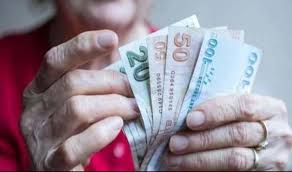 SON DAKİKA: Emeklinin Bayram İkramiyesi İkiye Bölündü