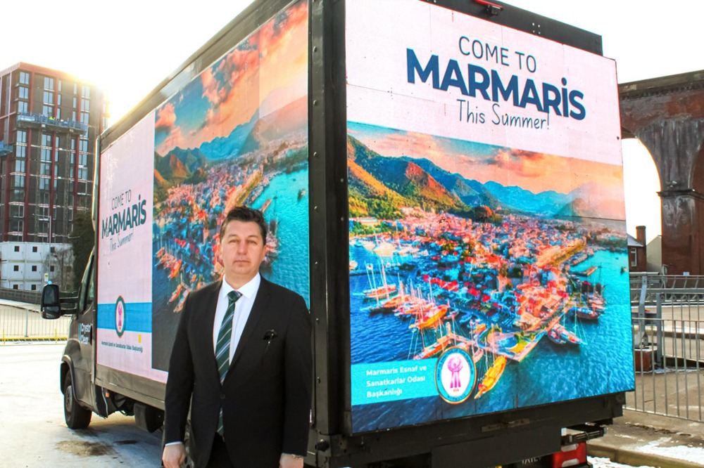 Marmaris Esnaf Odası Başkanı Mehmet Ayyıldız, tefecilik soruşturmasında tutuklandı.