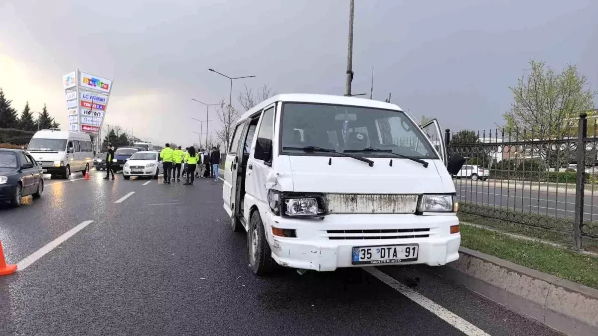 Zincirleme Kaza: 4 Yaralı