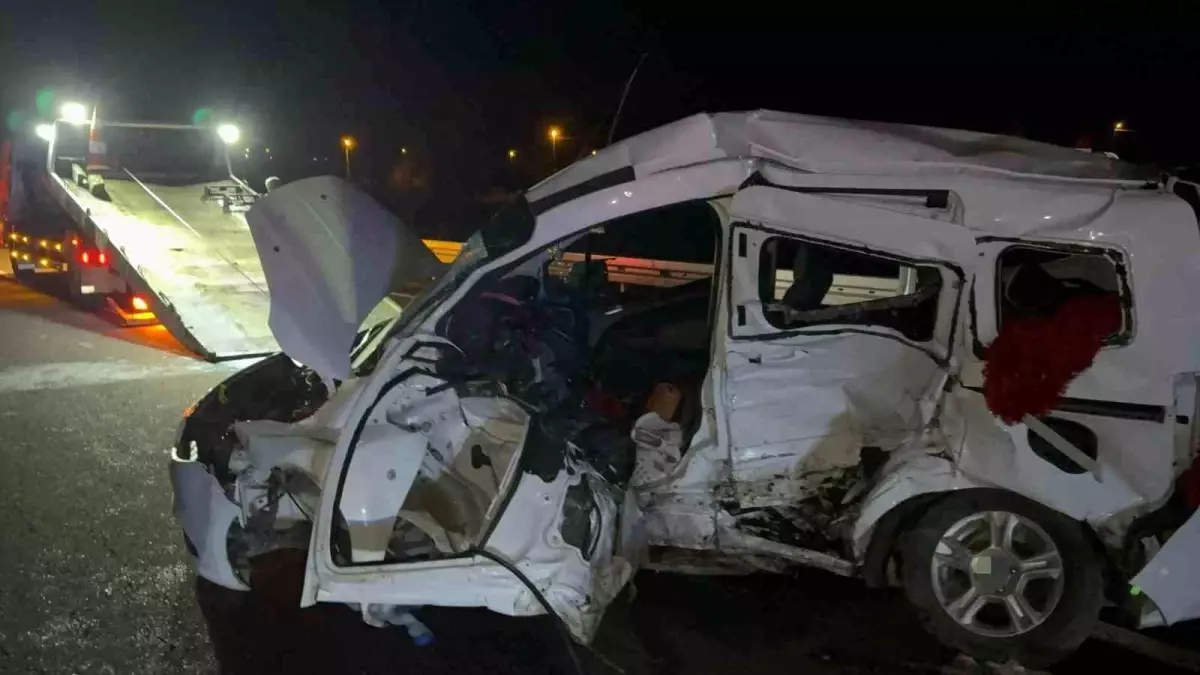 Felaket Trafik Kazası: 2 Ölü, 5 Yaralı