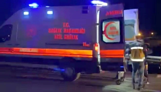 İki Otomobilin Çarpışması Sonucu 4 Kişi Yaralandı