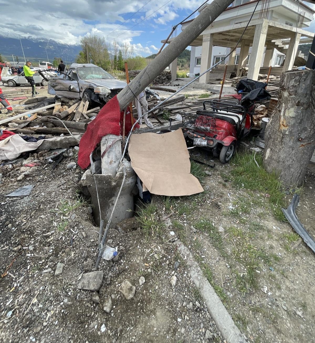 Seydikemer'deki Feci Kazada Ölenlerin Sayısı 4'e çıktı