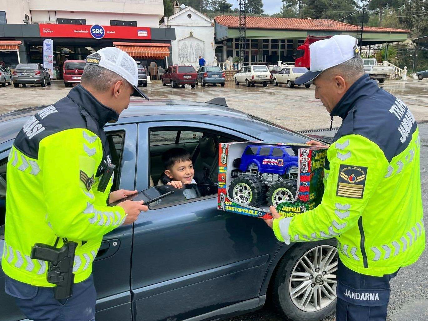 Jandarma'dan Tatilcilere Bilgilendirme