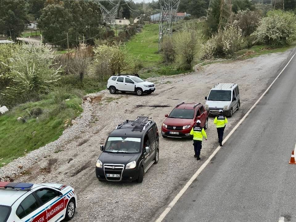 Bayram Tedbirleri: Havadan Drone Destekli Trafik Denetimi