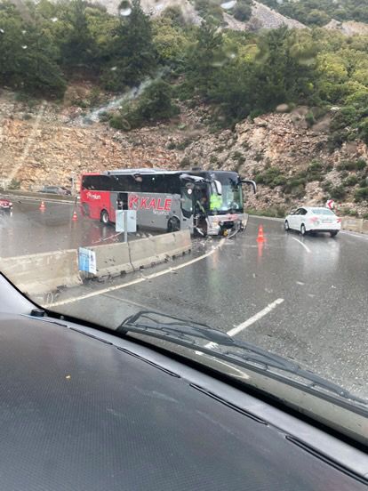 Sakar'da Otobüs Kazası