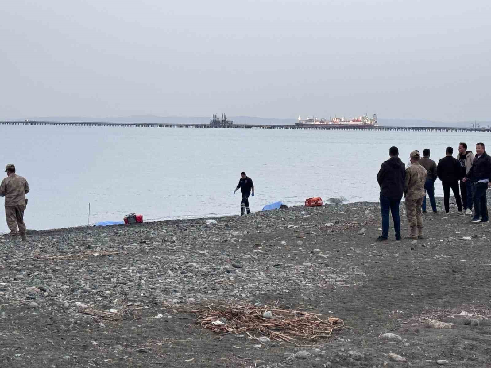 Jandarma Ve Kız Arkadaşı Sahilde Ölü Bulundu