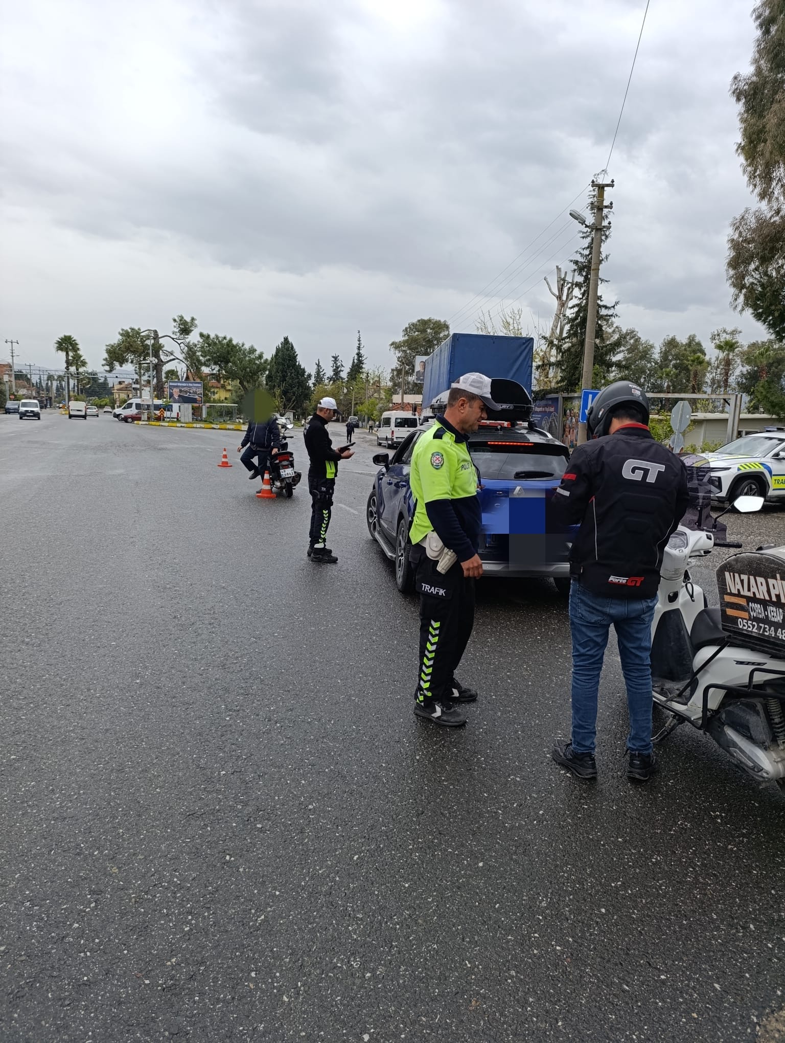Ramazan Tedbirlerinde 15 Bin Şahıs Sorgulandı, 42 Gözaltı