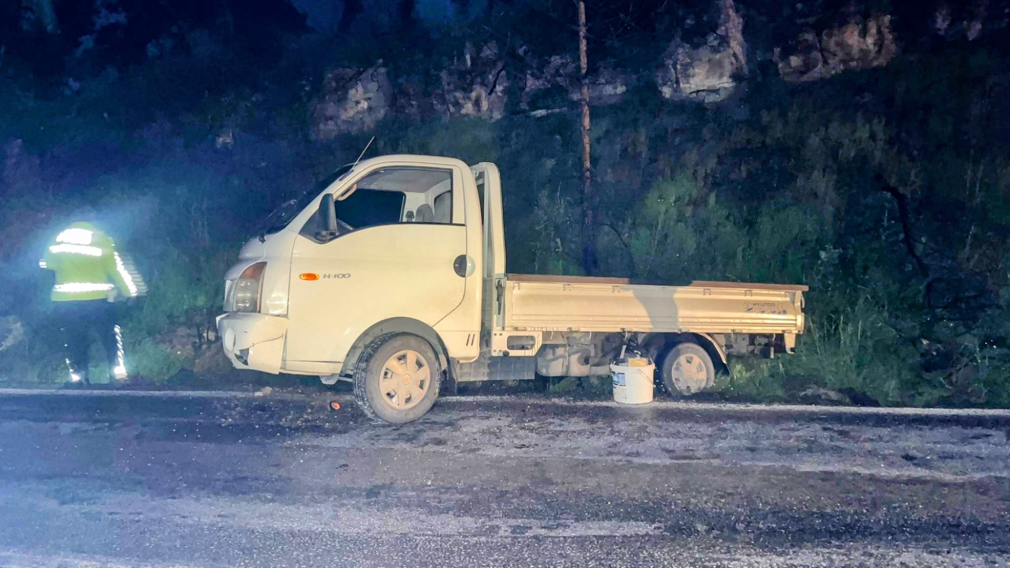 Milas’ta Kontrolü Kaybeden Sürücü Kazada Yaralandı