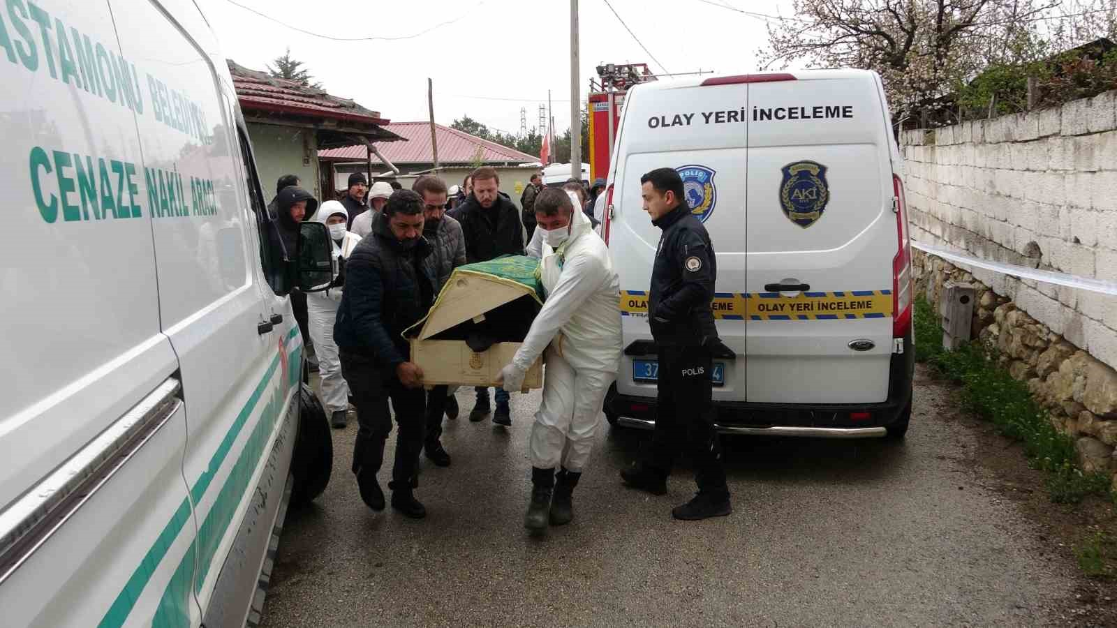 Yanan Evde Bulunan Cansız Bedenin Kimliği Belli Oldu