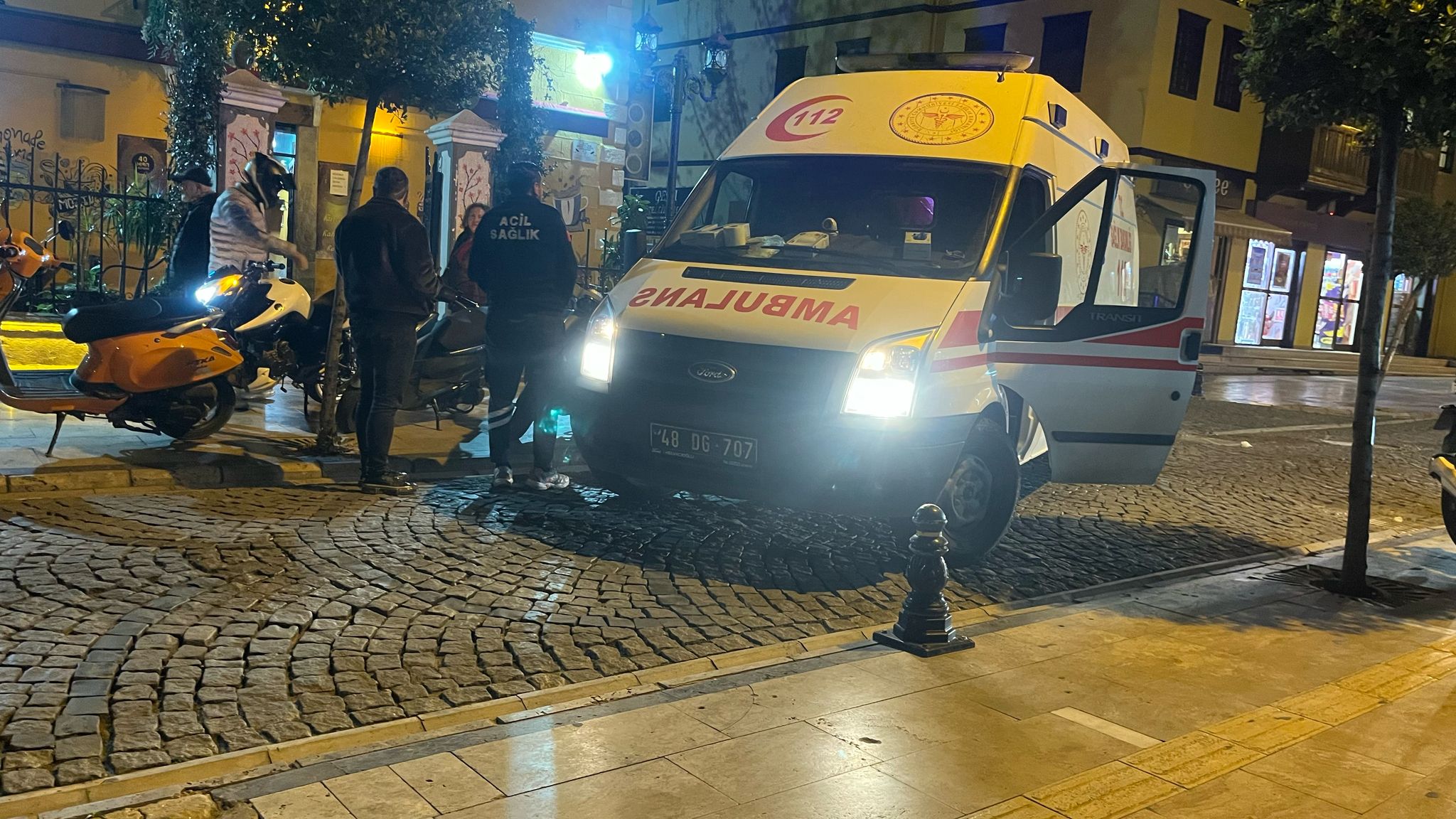 Milas'ta Motosiklet Yayaya Çarptı