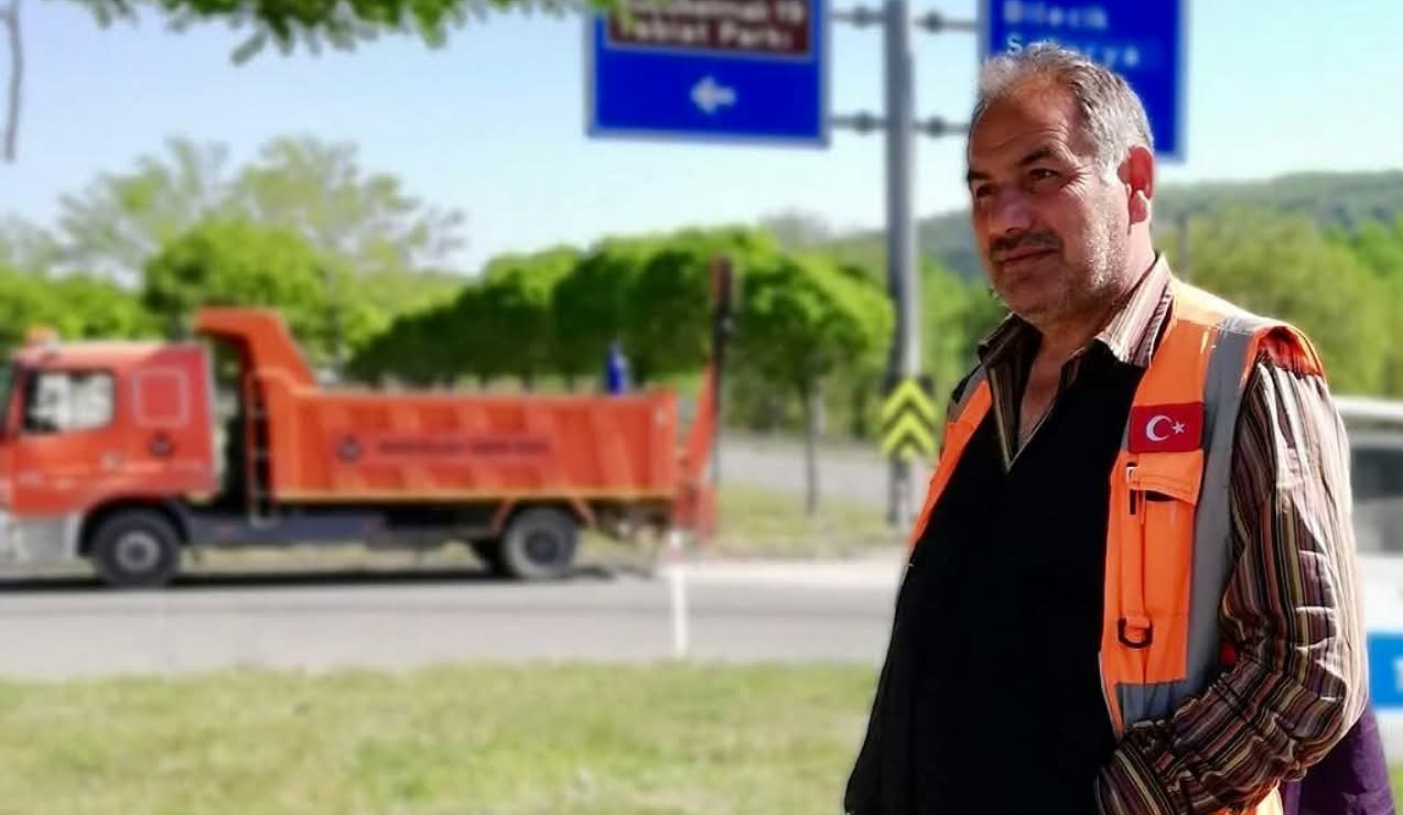 Kamyonun Geri Manevrası Facia ile Sonuçlandı: İşçi Hayatını Kaybetti