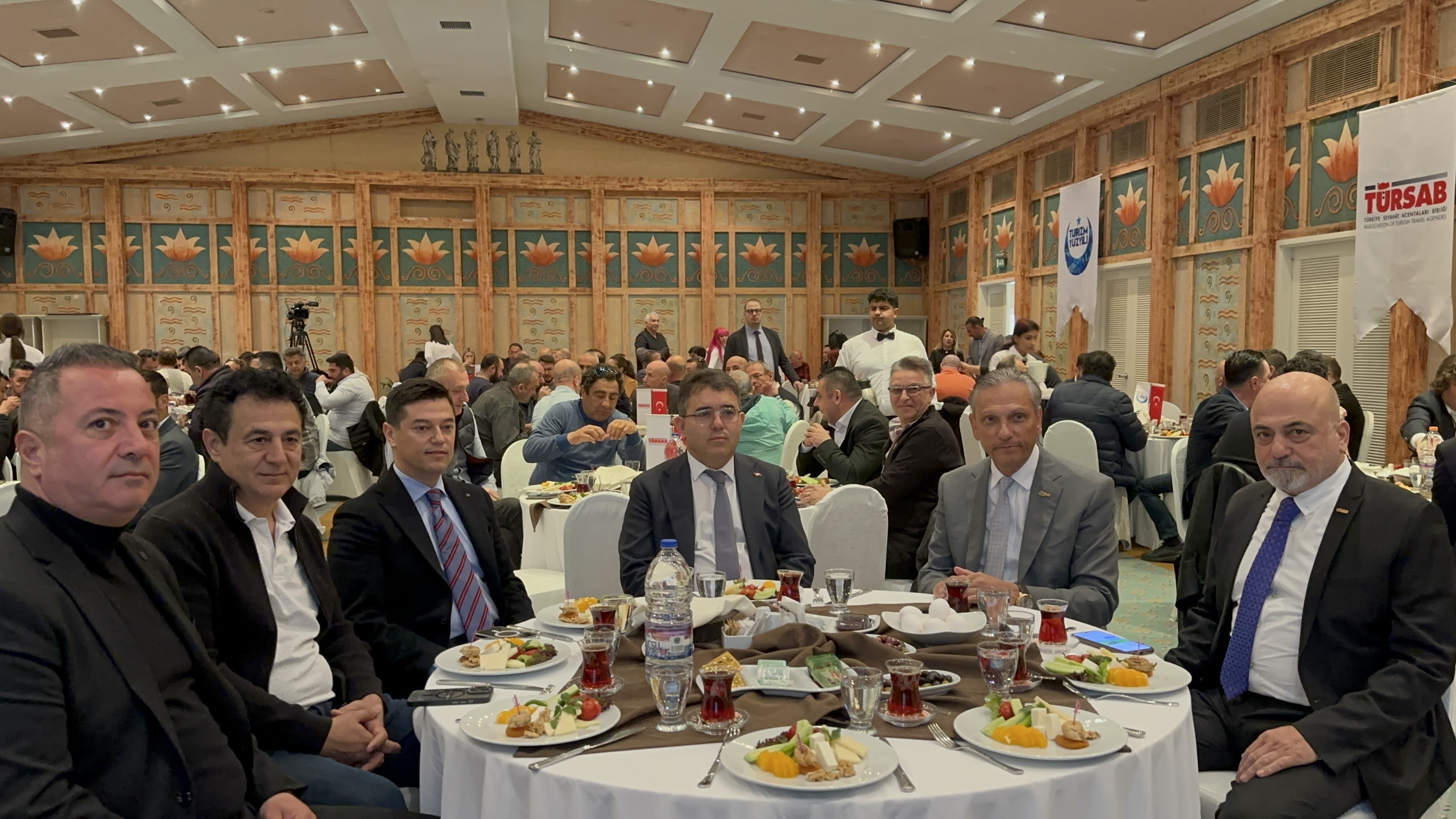 Marmaris'te Turizm Sezonu Öncesi Sektör Buluşması: Marmaris’te Korsana Geçit Yok