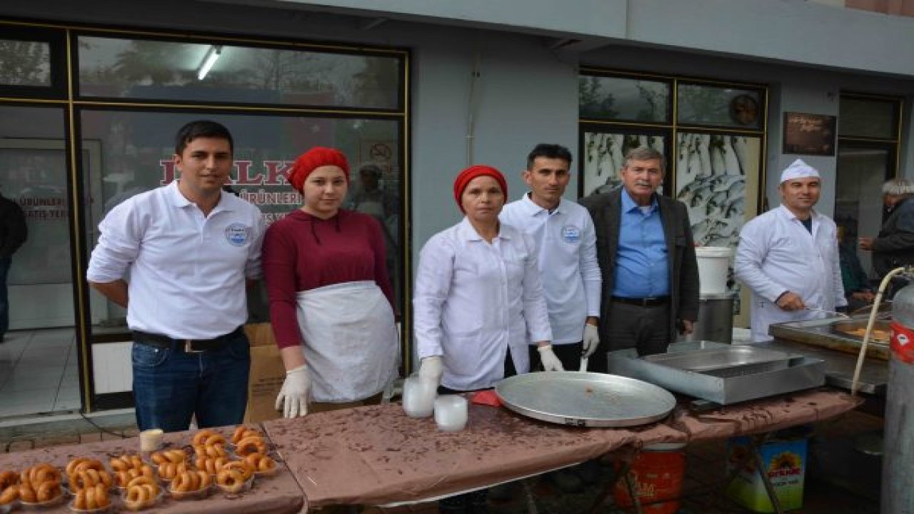 Afrin şehitleri için lokma dağıtıldı