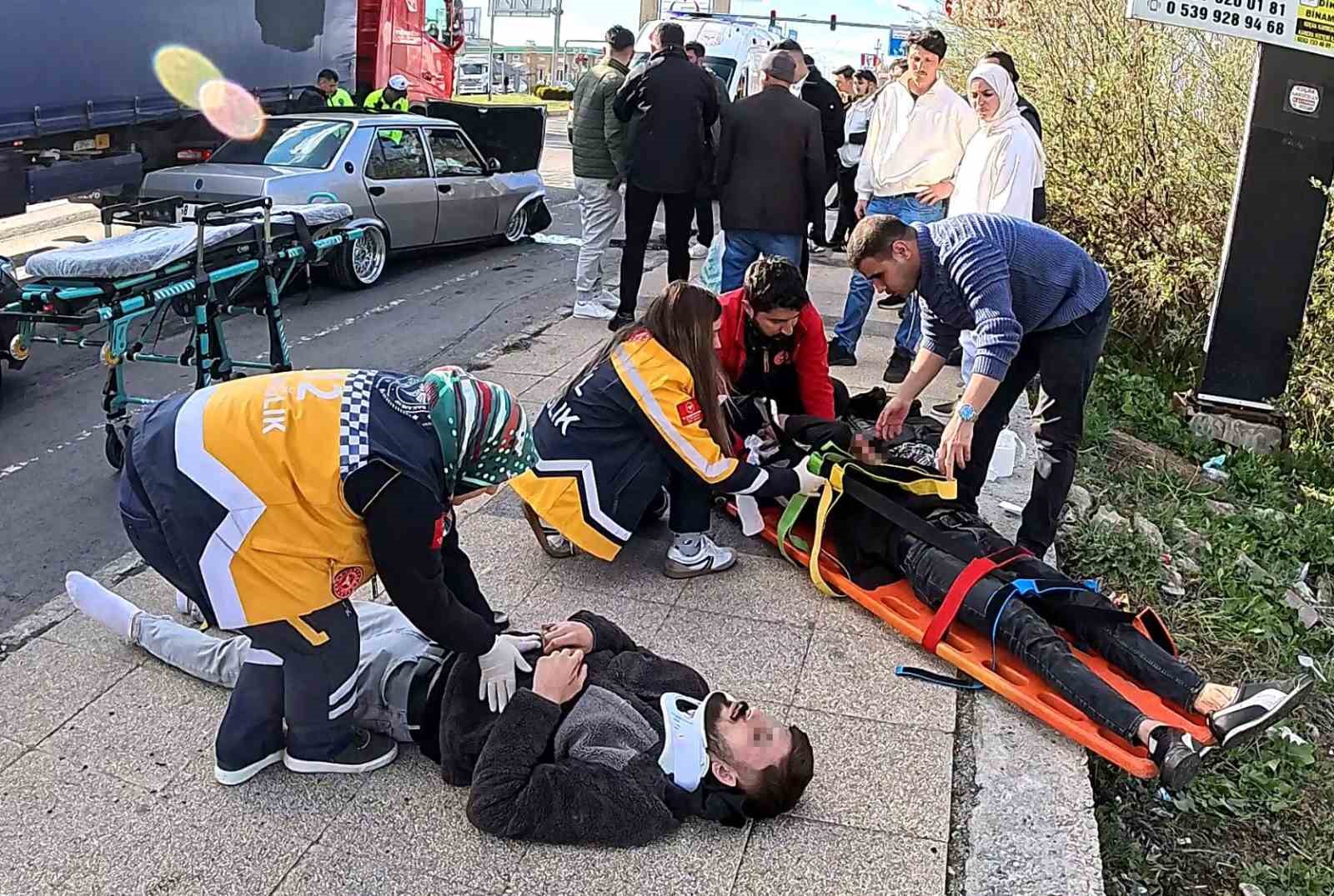 Feci Kaza: 2'si Çocuk 6 Yaralı