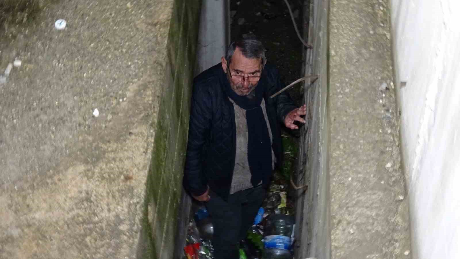 75 Yaşındaki Adam Duvar Boşluğuna Düştü: AFAD Ekipleri Kurtardı