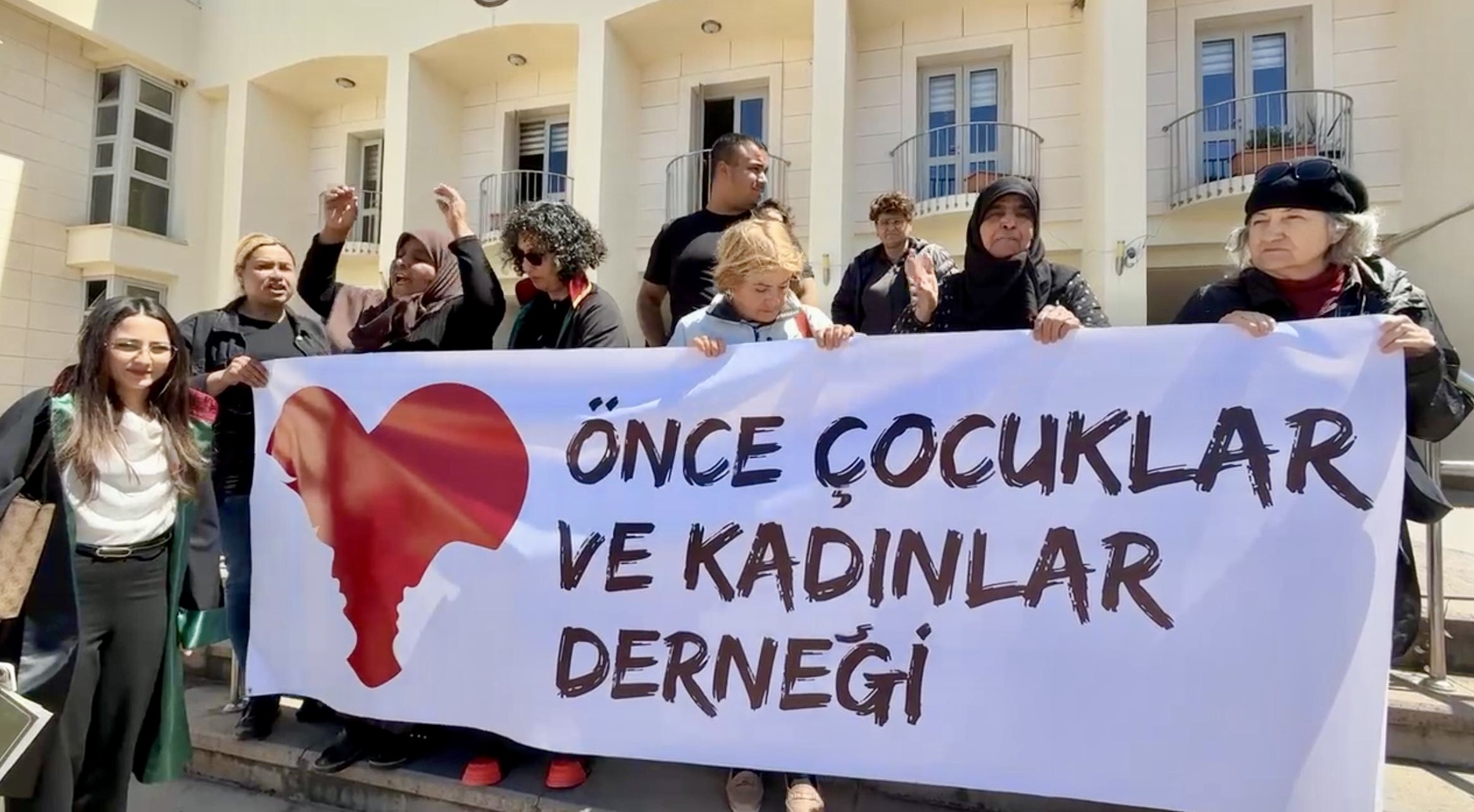 Bodrum’da Eski Eşini Sokakta Öldüren Şahıs: “Hedefim O Değildi, Kendimi Kaybettim”