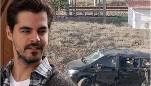 Gönül Dağı'nın Yıldızı Trafik Kazası Geçirdi: Yoğun Bakımda...