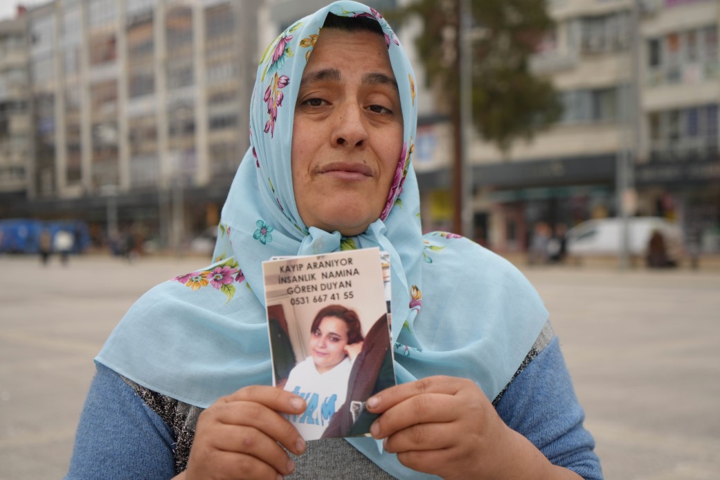 Kayıp Alarmı: 17 Yaşındaki Esmanur’dan Haber Alınamıyor