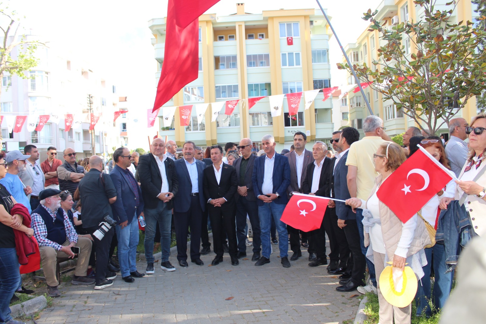CHP’nin Bodrum’dan Başlattığı “Demokrasi Yürüyüşü”  Muğla'da Mitingle Son Buldu