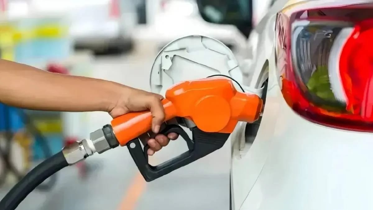 Şehirlere Göre Fiyat Değişiyor: Motorine Bir Zam Daha Geliyor