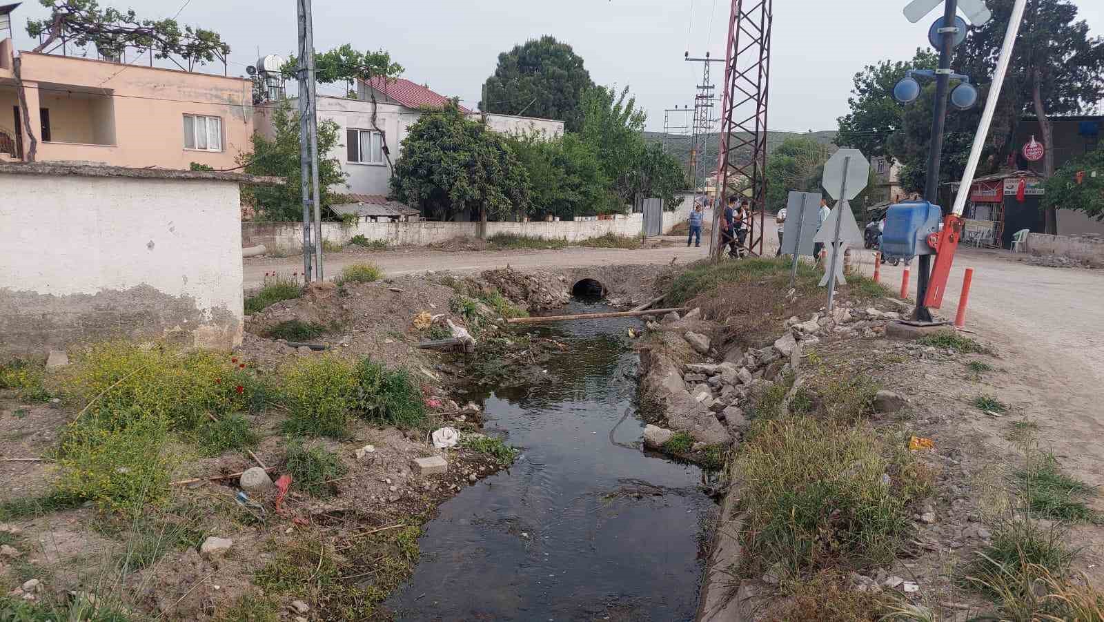 Elini Yıkarken Elektrik Akımına Kapılan Küçük Kız ve Annesi Hayatını Kaybetti