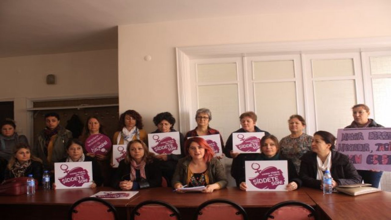 Kadınlardan büyük tepki  “Üniversite tacizciyi koruyor, adalet istiyoruz”