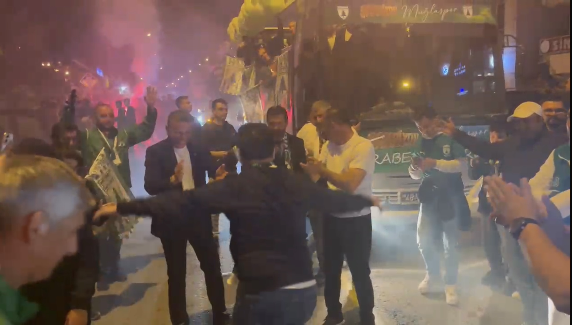 Muğla'da Şampiyonluk Çoşkusu Sokağa Taştı