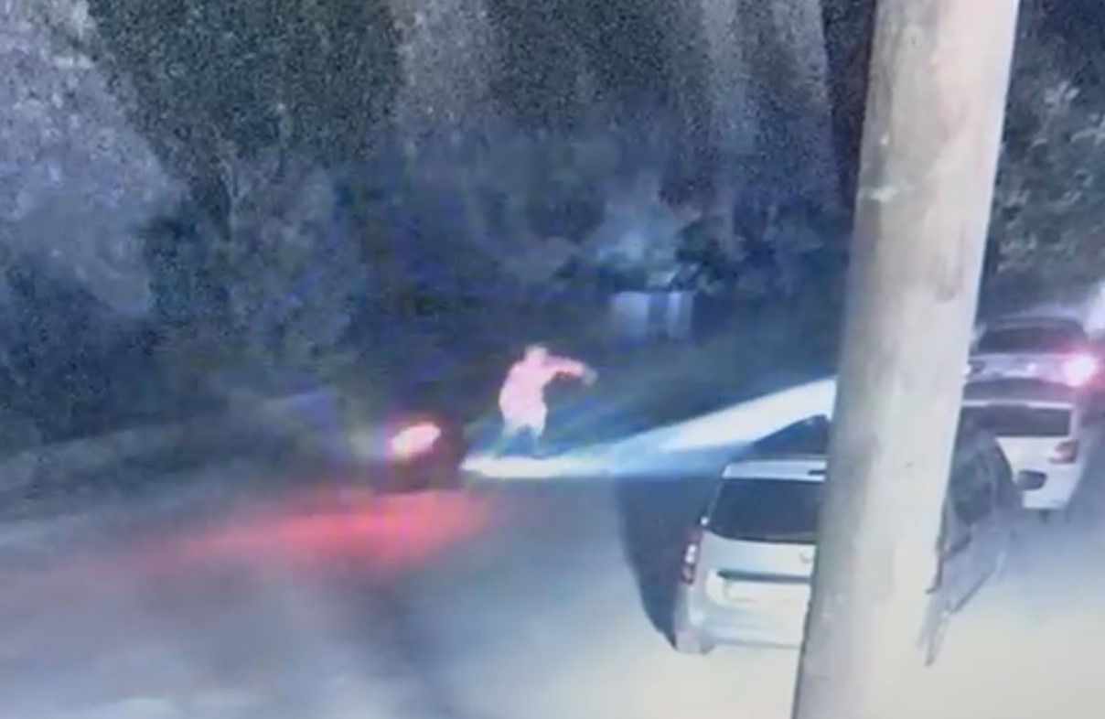 Muğla’da Film Gibi Olay: Komisere Çarpıp Kaçtılar