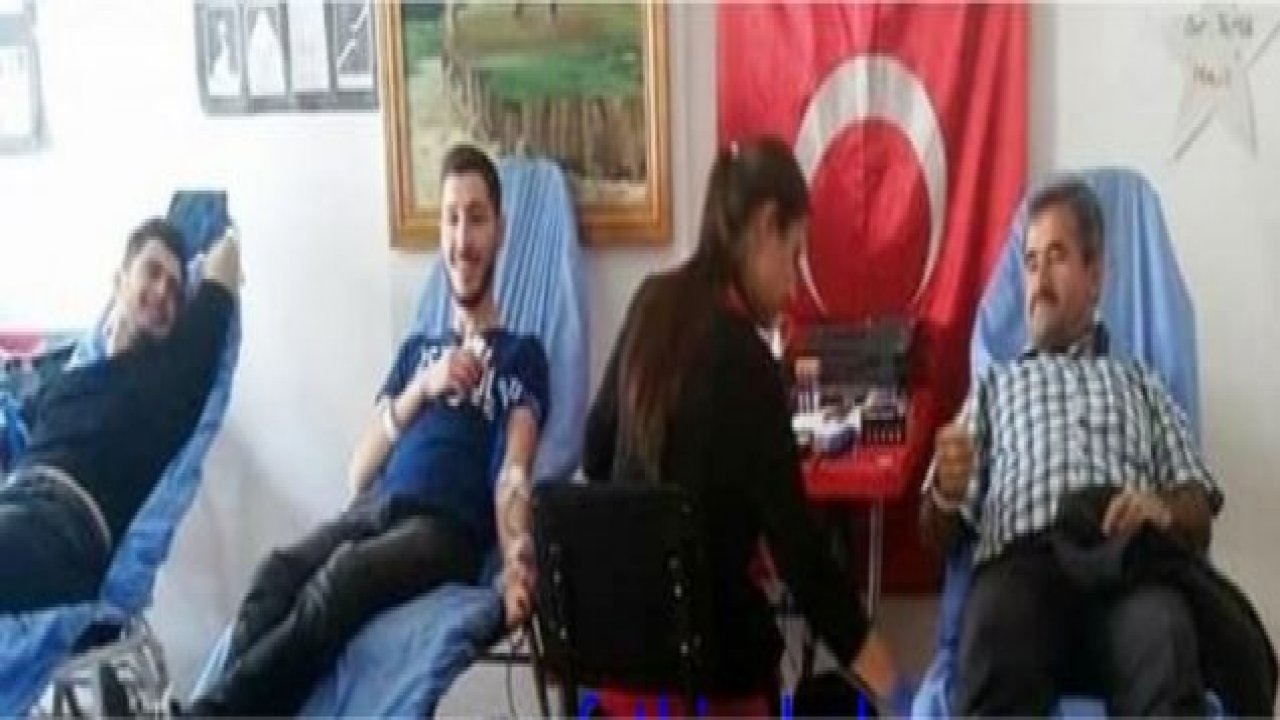 Ülkü Ocaklarından Kan Bağışı