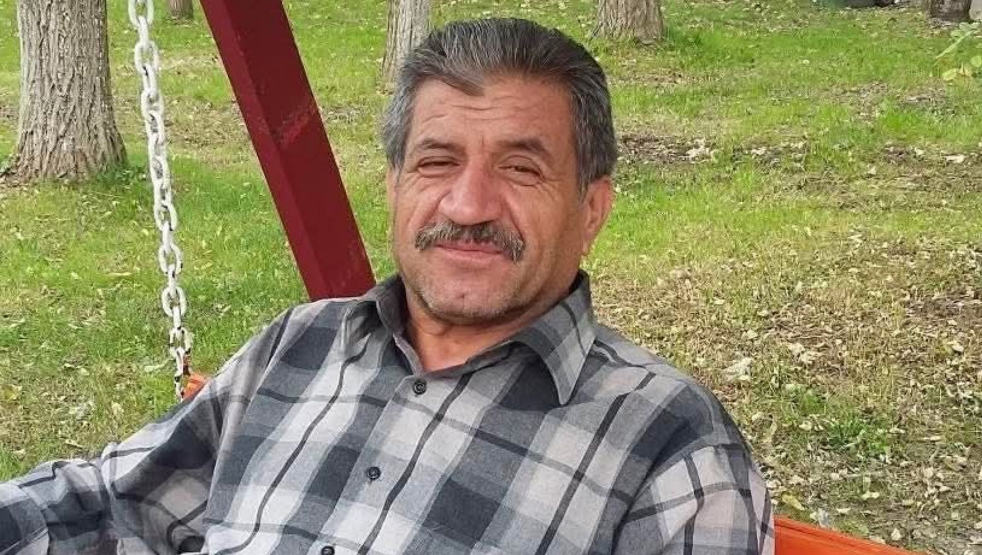 Komşusu Pencereden Gördü: 2 Çocuk Babası Ölü Bulundu