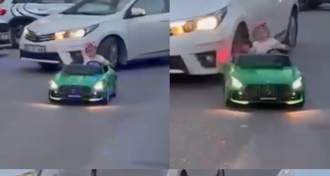 Akülü Araç Kullanan Çocuğa Otomobil Çarptı