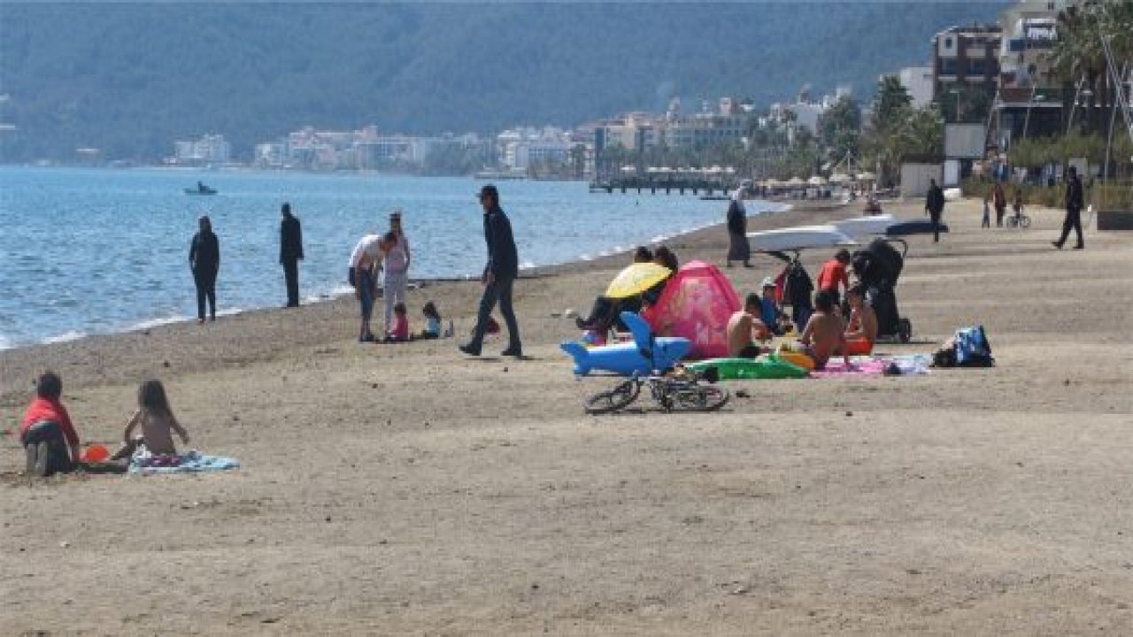 Güneşli havanın tadını çıkardılar