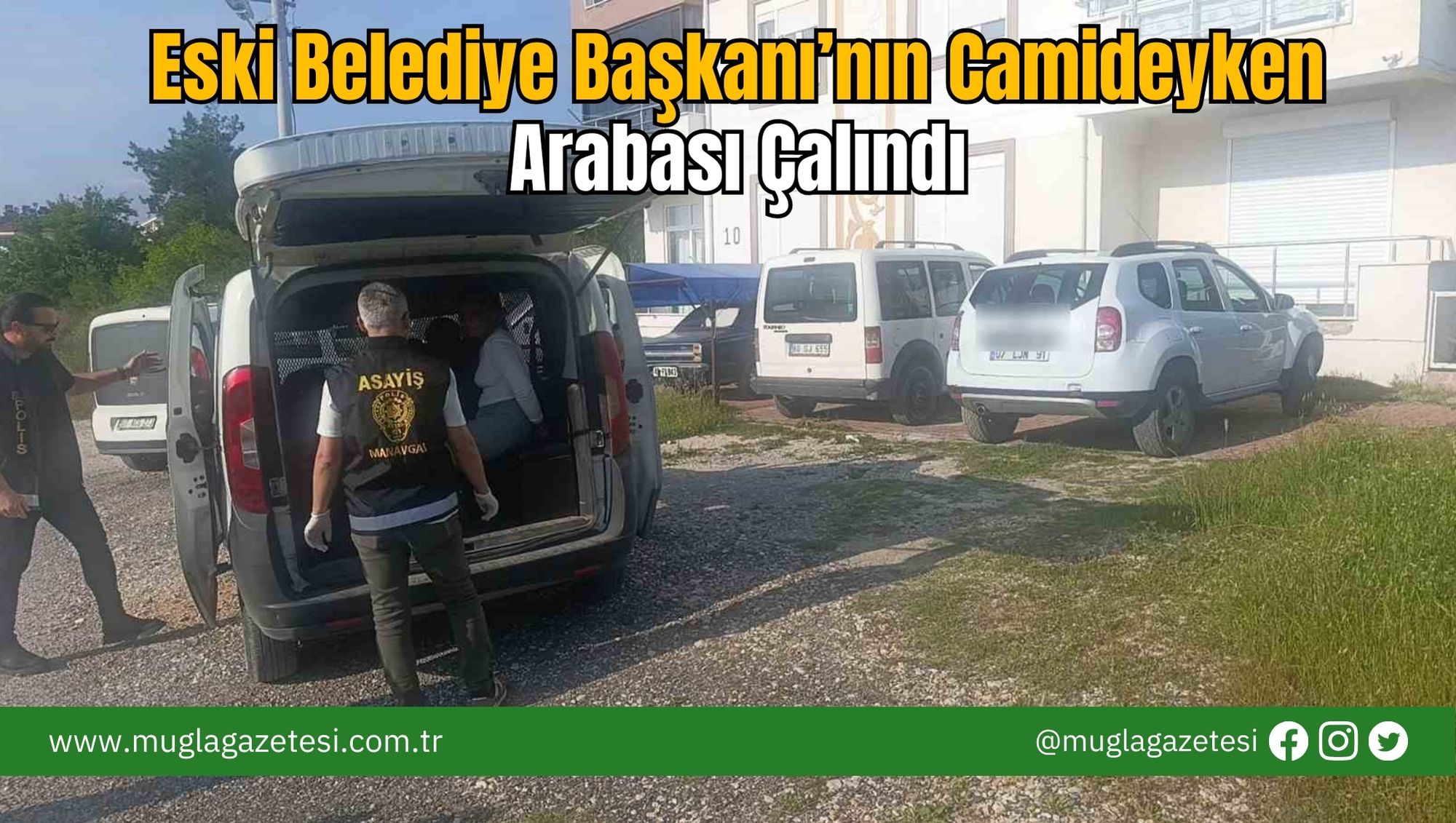 Eski Belediye Başkanı’nın Camideyken Arabası Çalındı