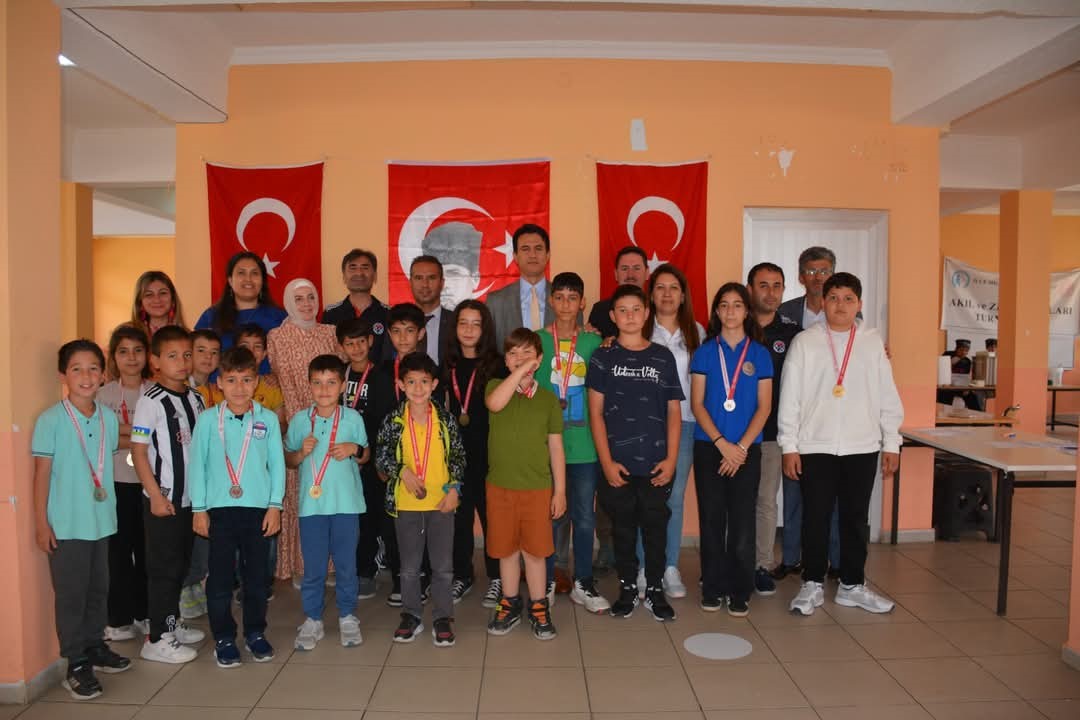 Köyceğiz’de Satranç Turnuvası Tamamlandı