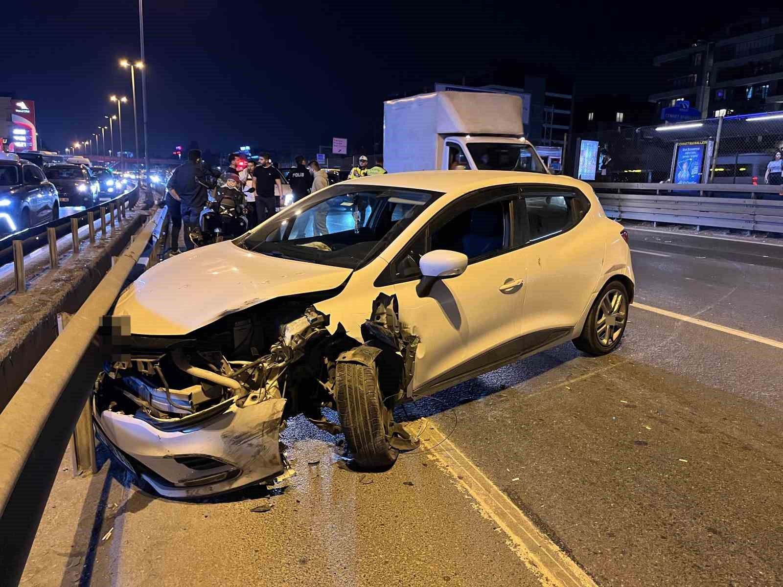 Alkollü Sürücü Karayolunu Savaş Alanına Çevirdi