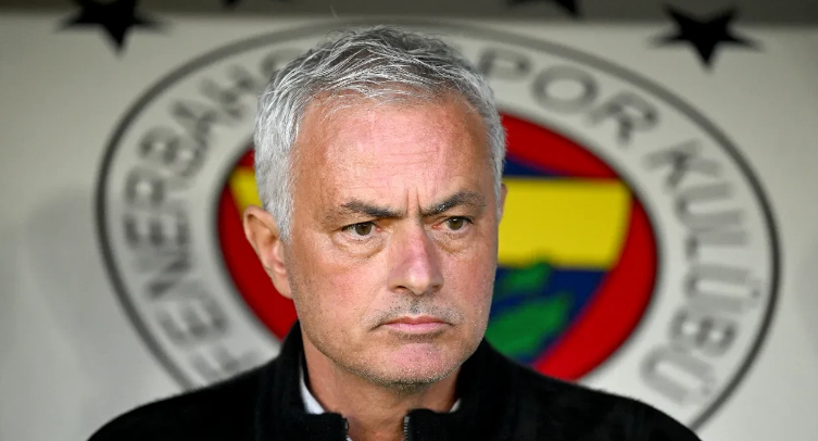 Jose Mourinho Fenerbahçe’den Ayrılıyor Mu?
