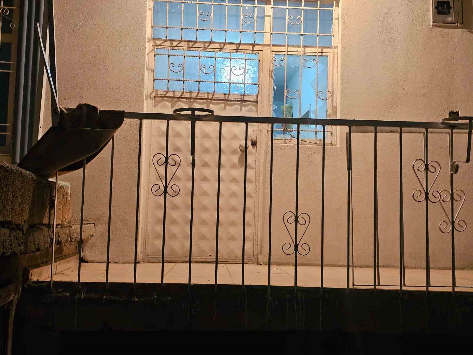 5 Gündür Haber Alınamıyordu: Evinde Ölü Bulundu