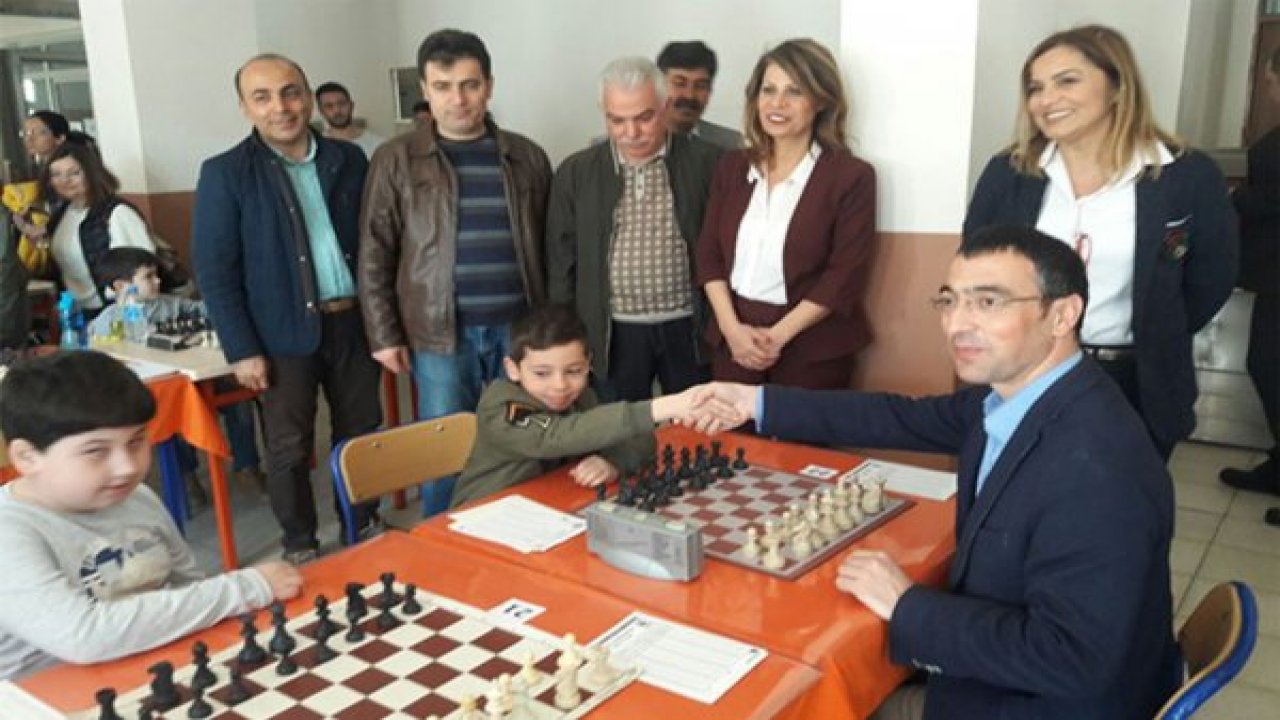 Satranç turnuvası başladı