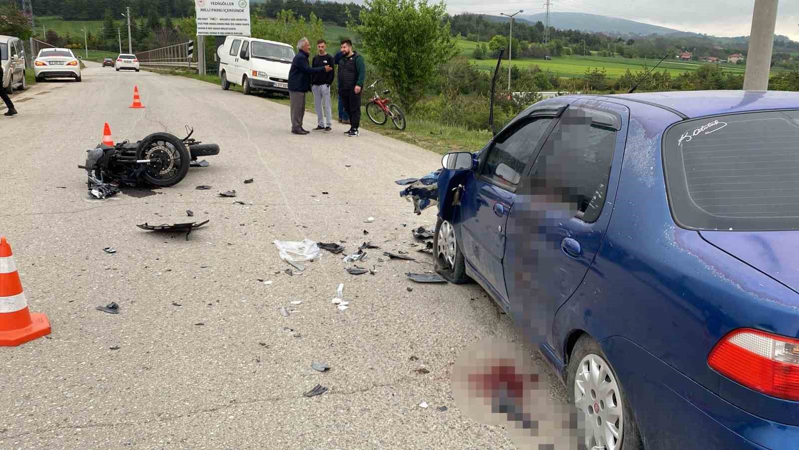 Otomobil ile Motosiklet Çarpıştı: 2’si Ağır 6 Yaralı