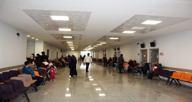 Rüşvet İddiasıyla Gözaltına Alınan Profesör ve Sekreter Hakkında Yeni Gelişme