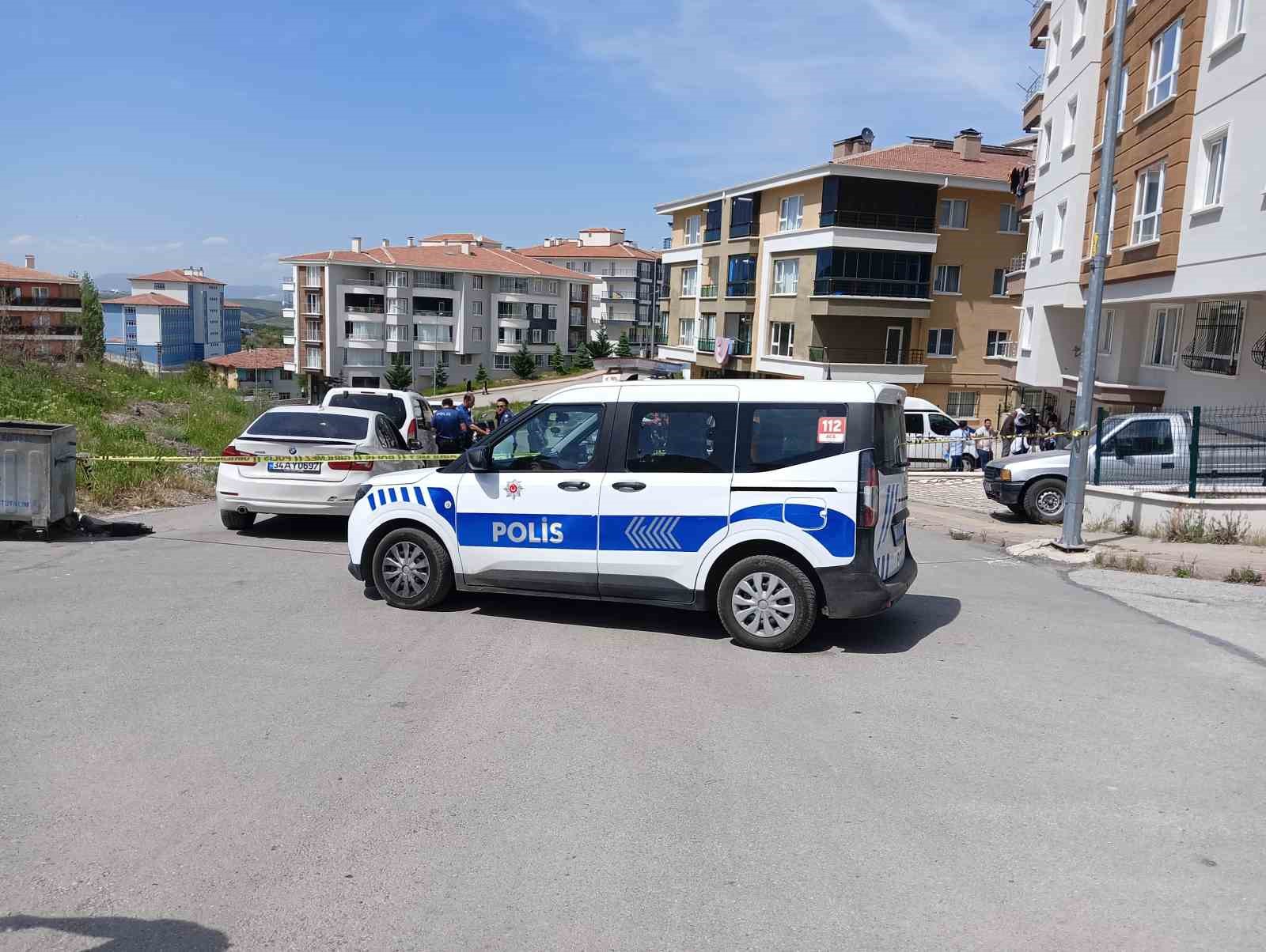 14 Yaşındaki Kız Başından Vurulmuş Halde Bulundu