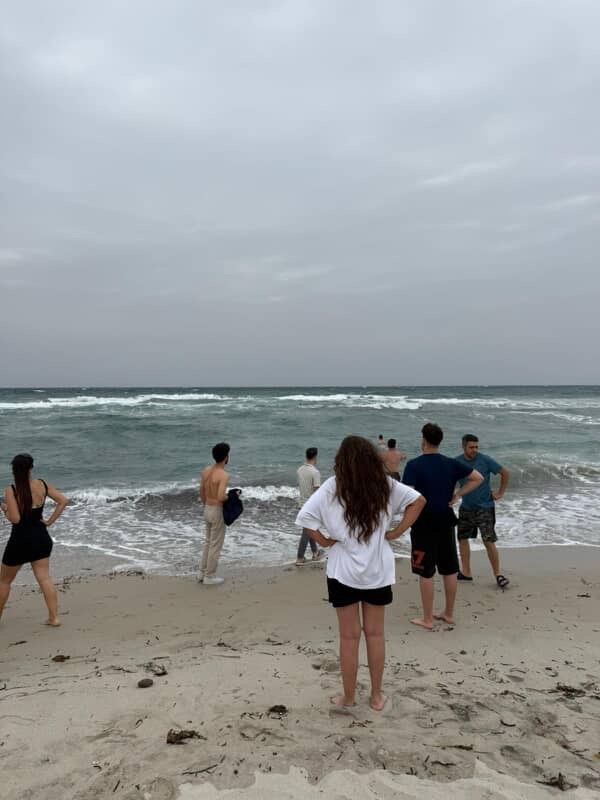 Denize Giren 24 Yaşındaki Genç Boğuldu