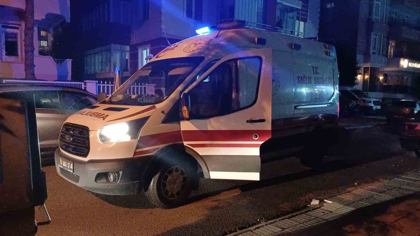 Çıkan Bıçaklı Kavgada 1 Kişi Yaralandı