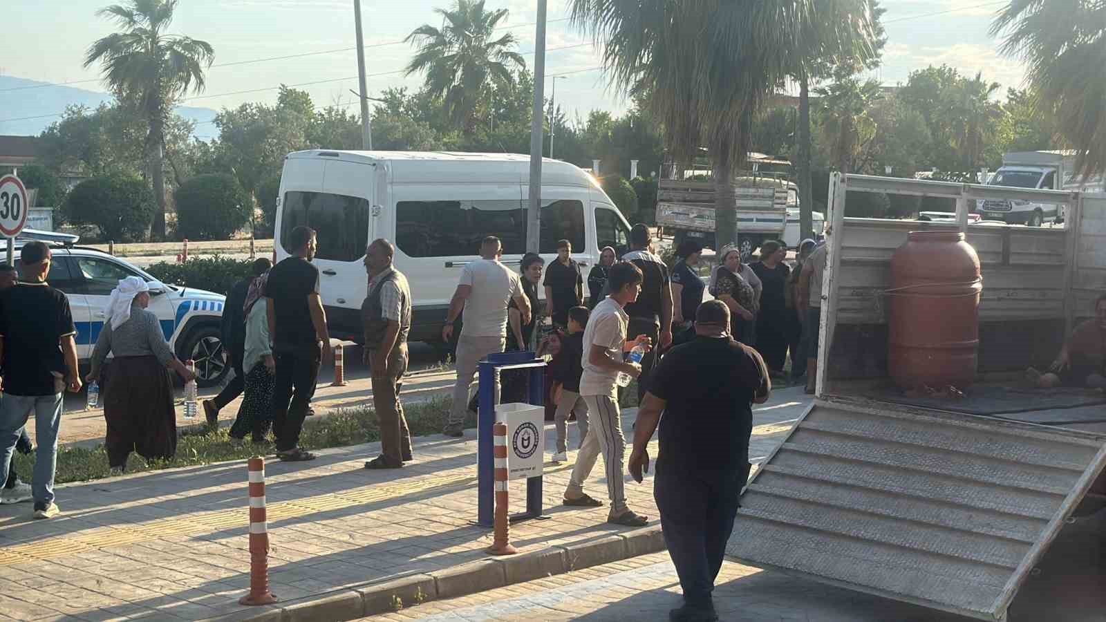 Pikaptan Düşen 4 Yaşındaki Çocuk Hayatını Kaybetti